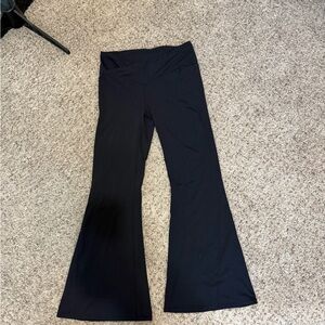 Fabletics Oasis PureLuxe High-Waisted Crossover Flare Pants | Size XL